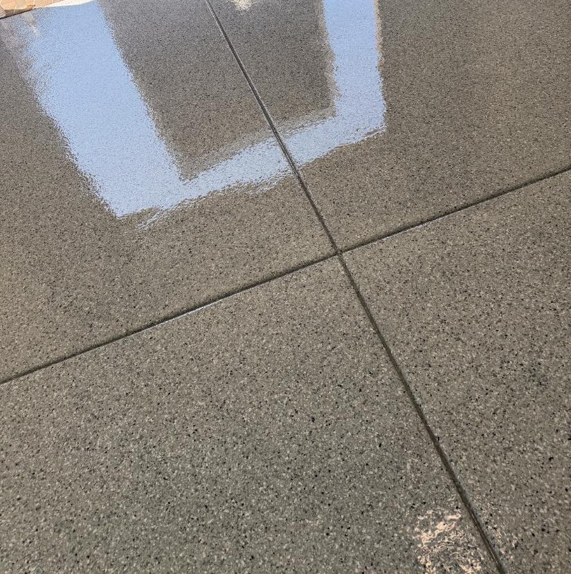 High-gloss flake epoxy floor for a Las Vegas commercial space